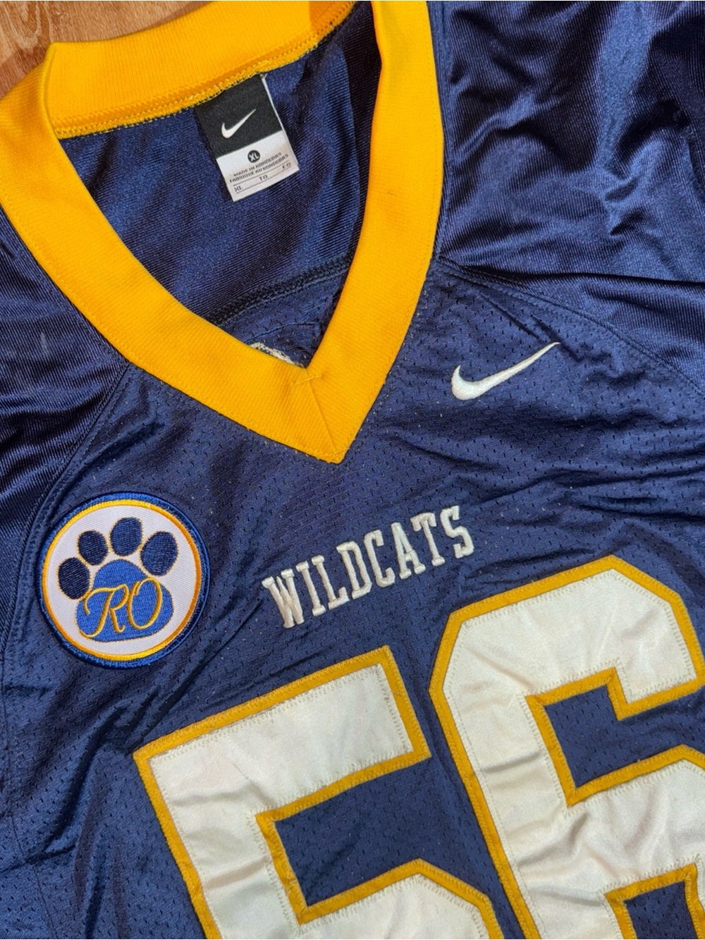 Nike Elite HSM Wildcats Basketball Jersey sz. XL Blue Shiny Jersey no. 56 Yellow